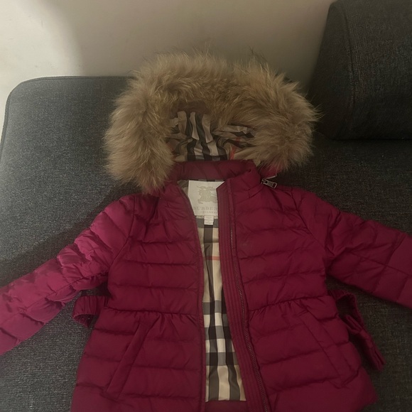 Burberry Kids Burgundy-Pinkish Puffer Jacket - Picture 4 of 8